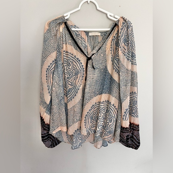 NWOT Ulla Johnson Pauline Printed Silk Chiffon Blouse Moonstone Blouse Size 6 - Picture 3 of 6